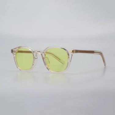 Yellow Tint