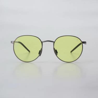 Yellow Tint